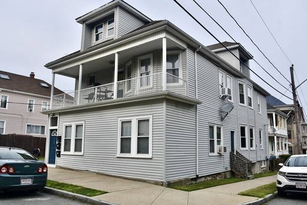 110 Reynolds St, New Bedford, MA 02746