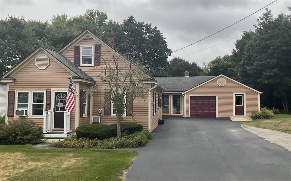 324 Forge Village Rd, Groton, MA 01450