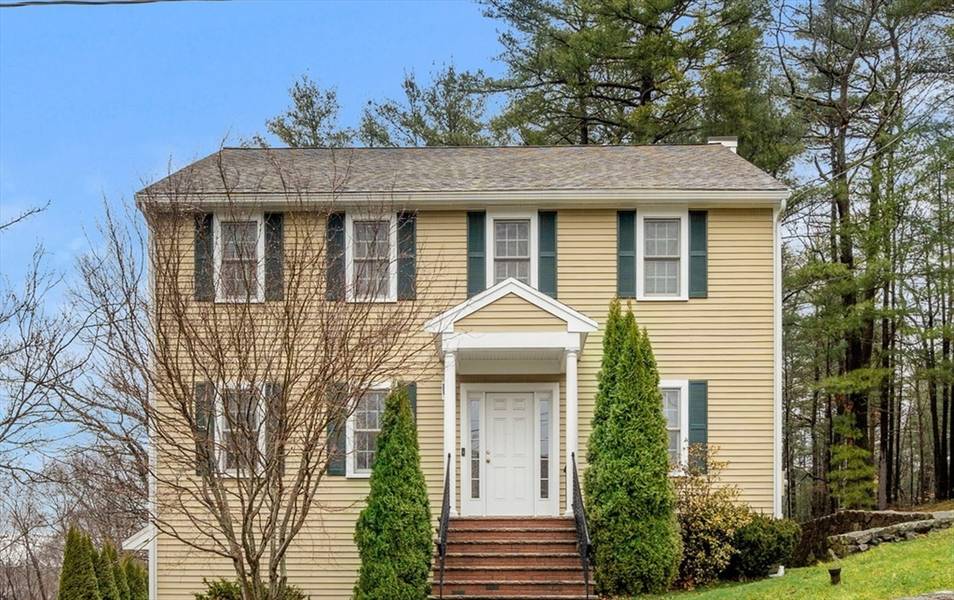 23 Jewett Rd, Beverly, MA 01915