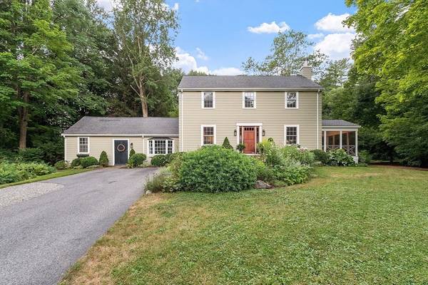 29 Blaisdell Drive, Carlisle, MA 01741