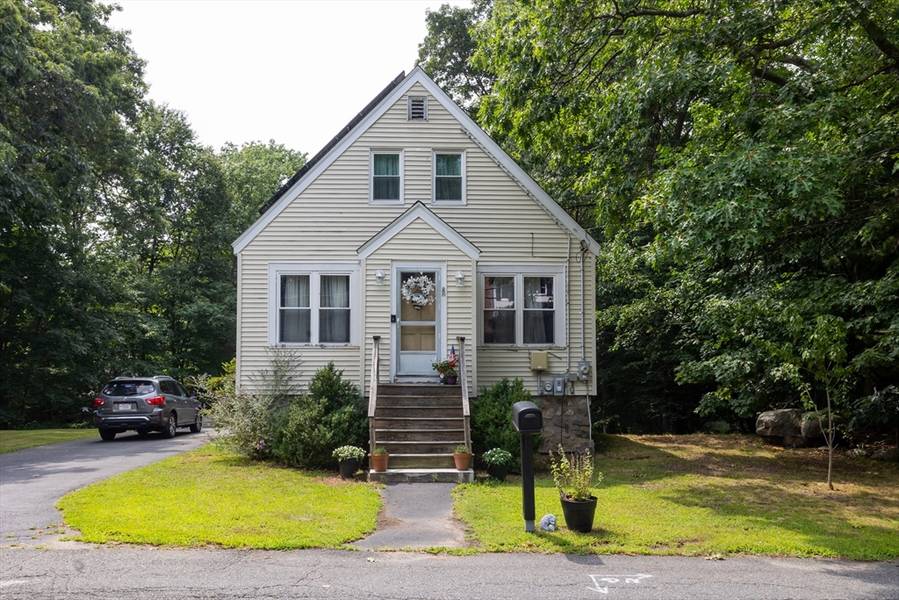 79 Hobson St, Saugus, MA 01906