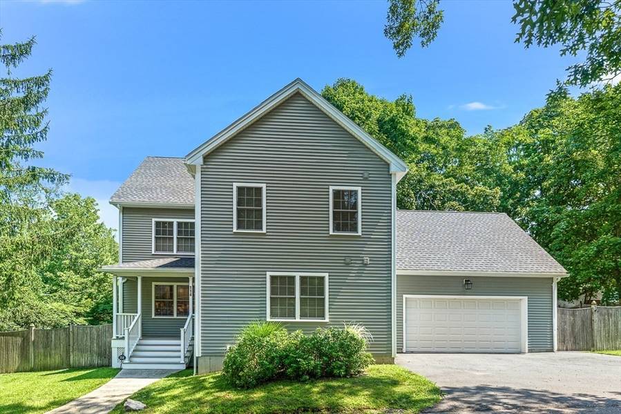 114 Eastern Ave, Woburn, MA 01801