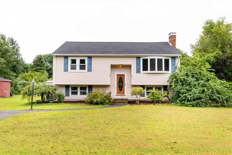 3 Reinhard Dr, Norton, MA 02766