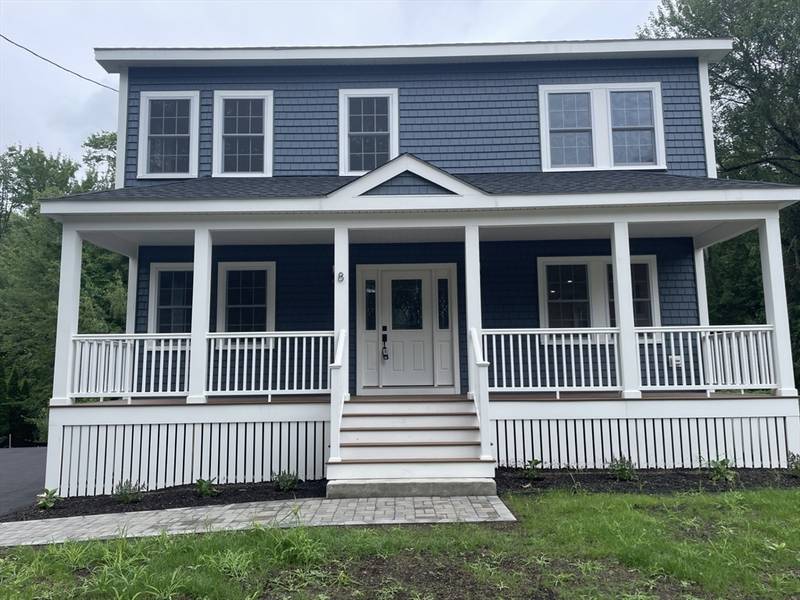 8 Farm St, Bellingham, MA 02019