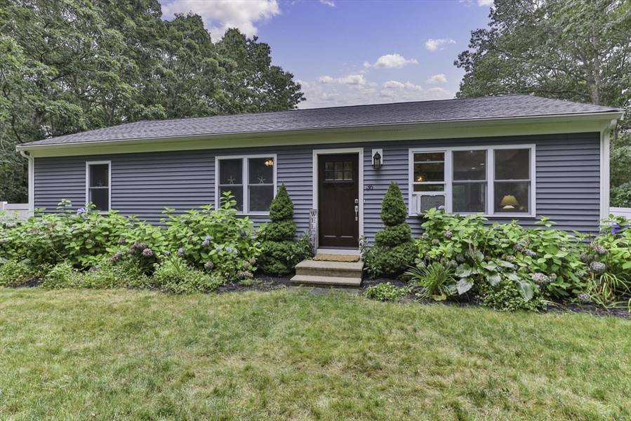 36 Chartwell Dr, Bourne, MA 02532