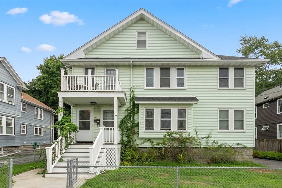 12-14 Margaret St, Arlington, MA 02474