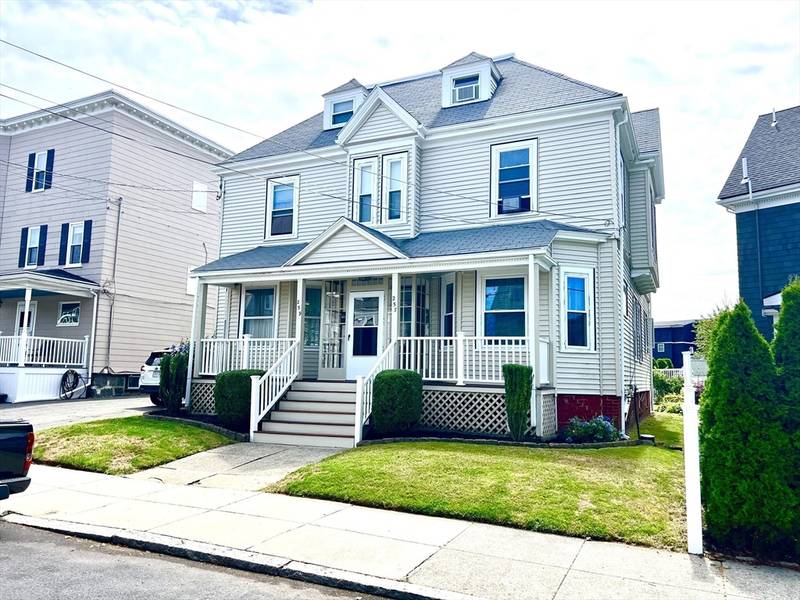 257-259 Bowdoin St, Winthrop, MA 02152