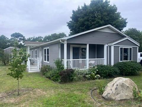 27 Headlands Drive, Plymouth, MA 02360