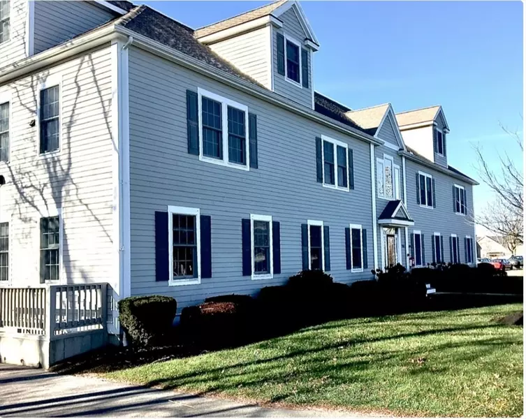 200 Worcester Court #D, Falmouth, MA 02540