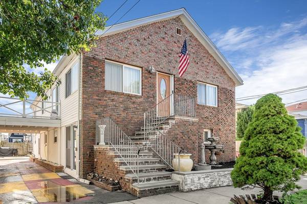 57 Bateman Ave,  Revere,  MA 02151