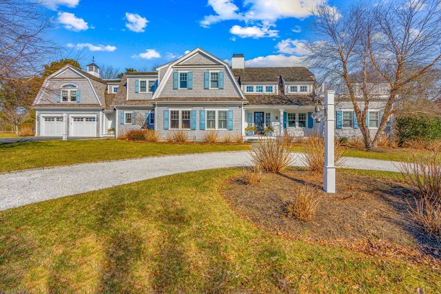 67 Uncle Alberts Dr, Chatham, MA 02633