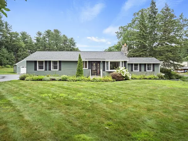 451 Dunstable, Tyngsborough, MA 01879