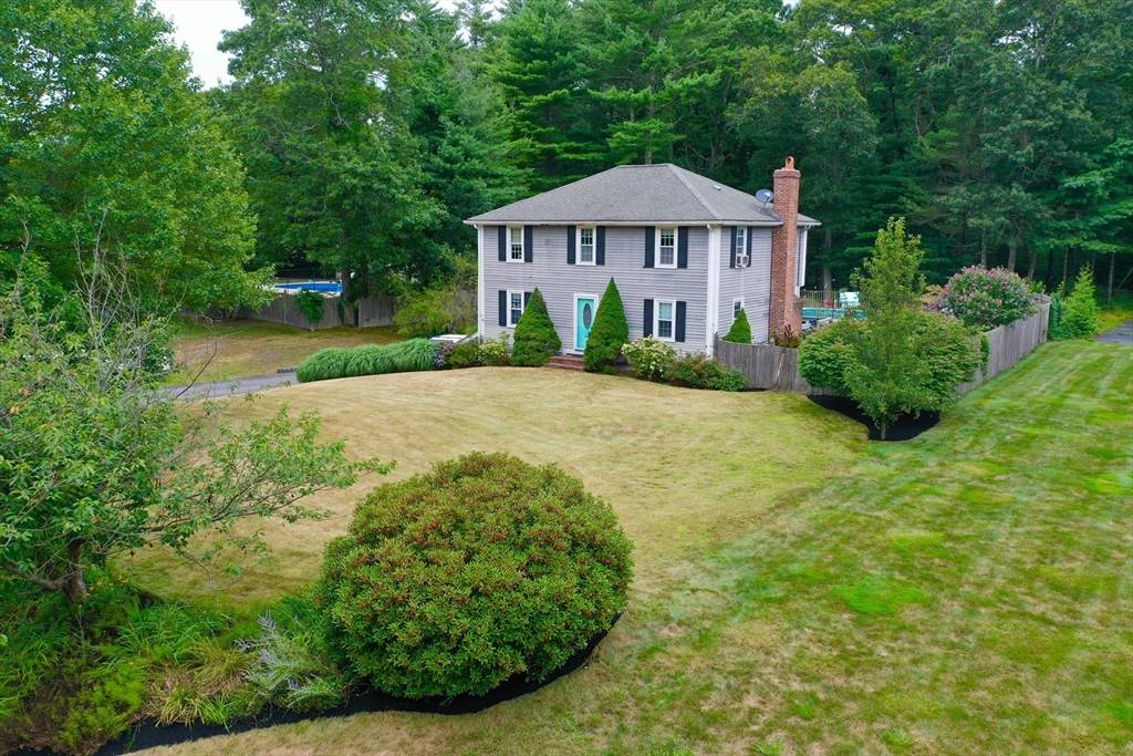 65 Peter Rd, Plymouth, MA 02360