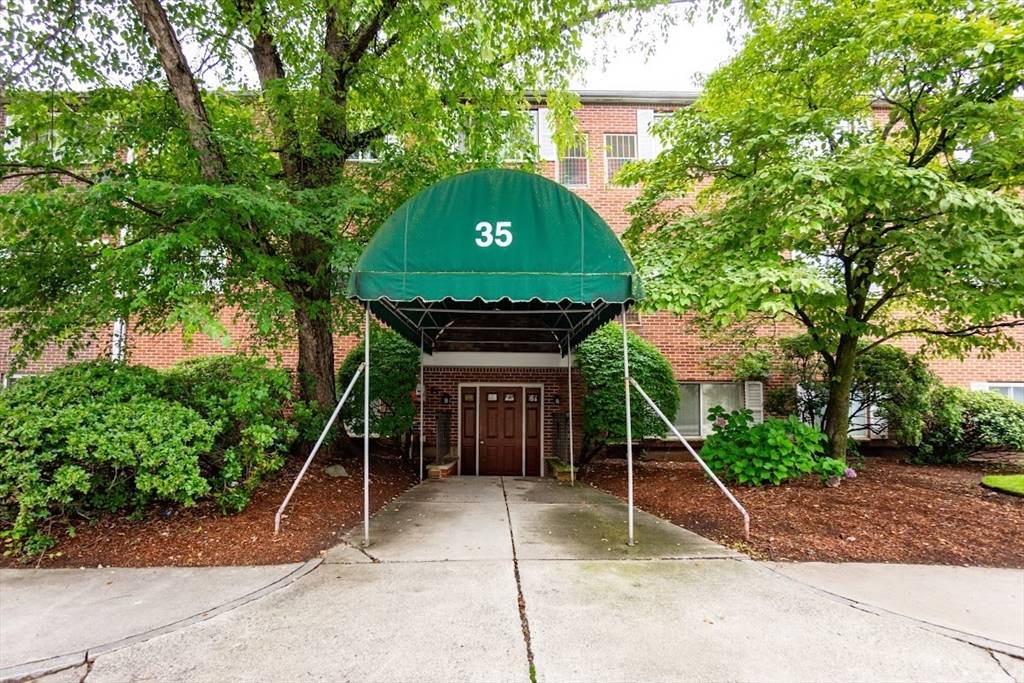 35 Prospect Street #308, Woburn, MA 01801