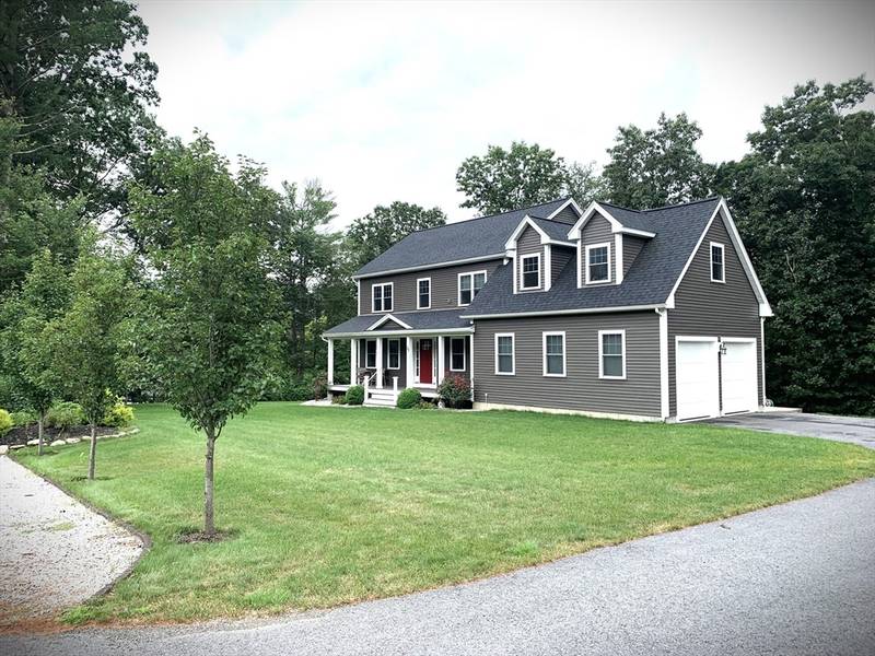 39 Davidson Rd, Charlton, MA 01507