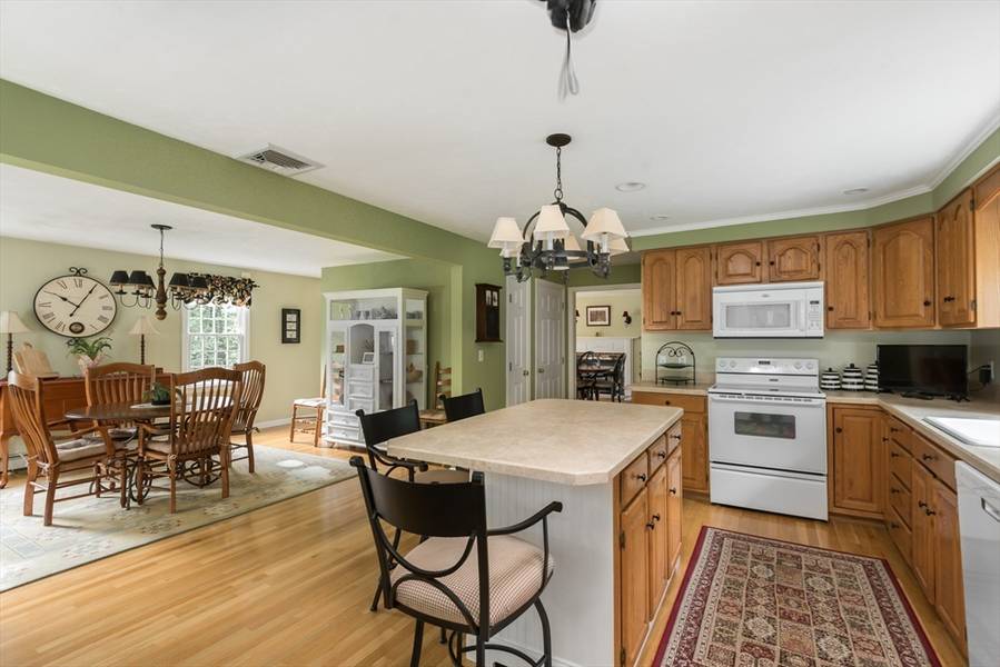 55 Main Street, Carver, MA 02330