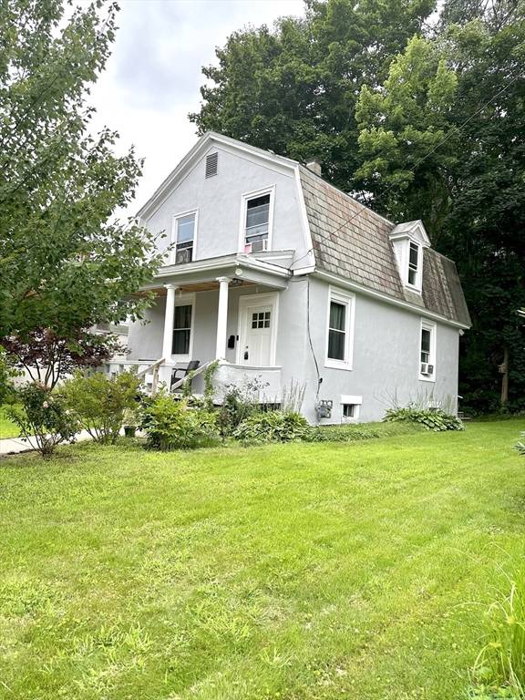 28 Spring Ter, Greenfield, MA 01301