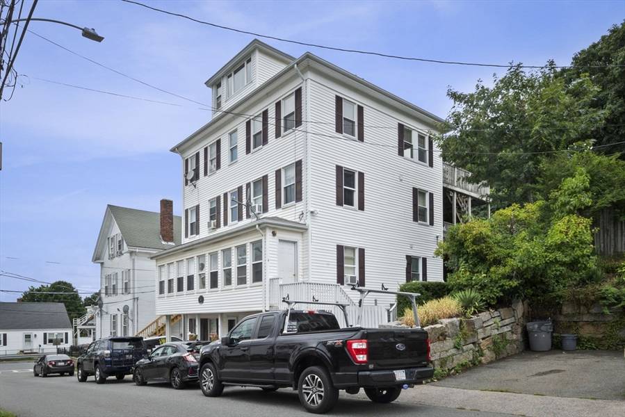 4 Oak Street #4A, Gloucester, MA 01930