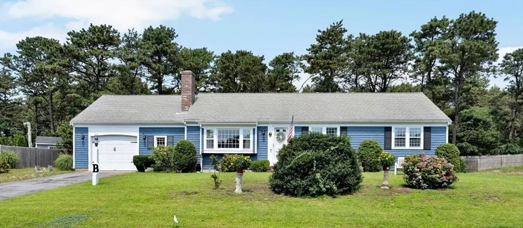 140 Beacon St, Yarmouth, MA 02664