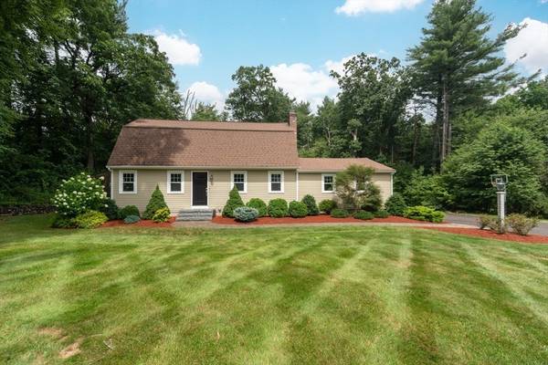 7 Patrick Dr, Northborough, MA 01532