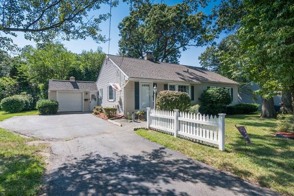 75 Lewis Ave, West Springfield, MA 01089