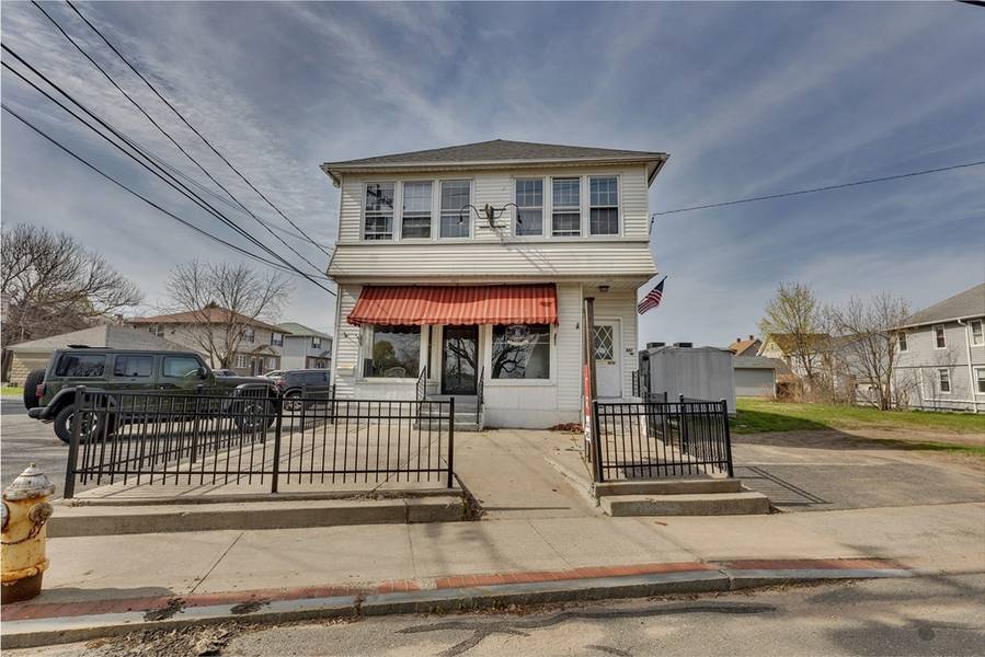 459 East St, Ludlow, MA 01056