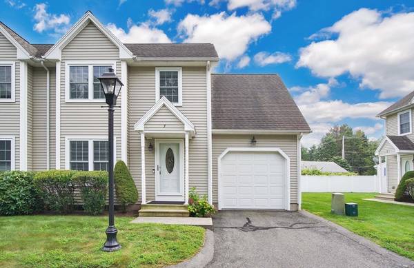 3 Olde Plains Hollow #3, South Hadley, MA 01075