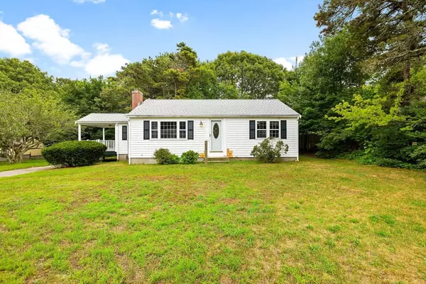 102 Starbuck Lane, Yarmouth, MA 02675