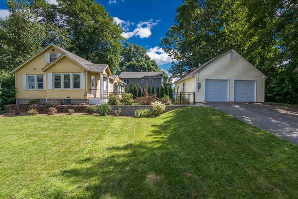 59 Fairview St, East Longmeadow, MA 01028