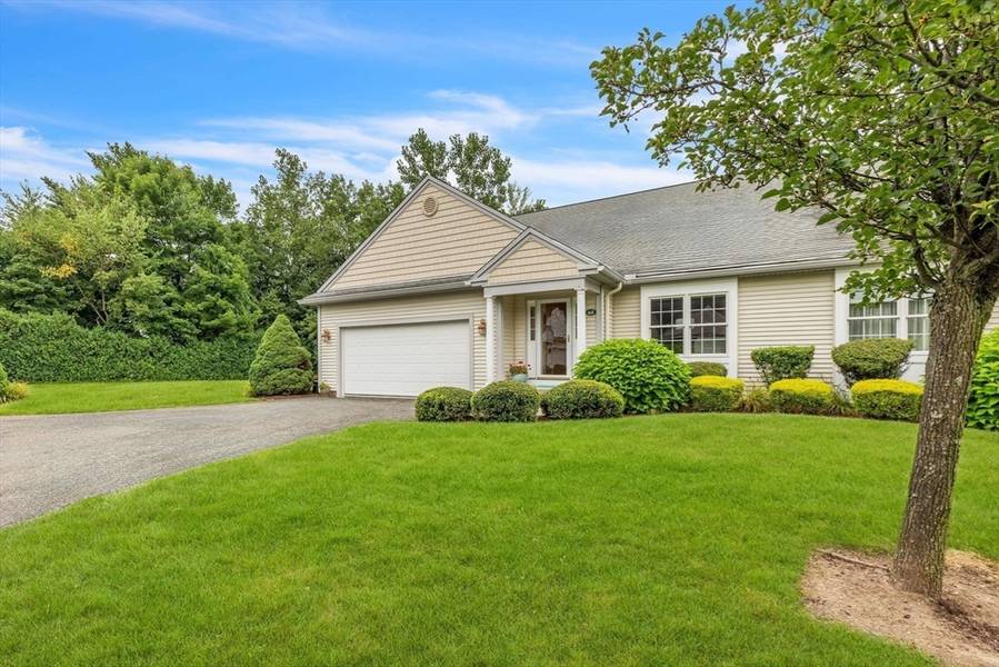 65 Shadow Brook Est #65, South Hadley, MA 01075