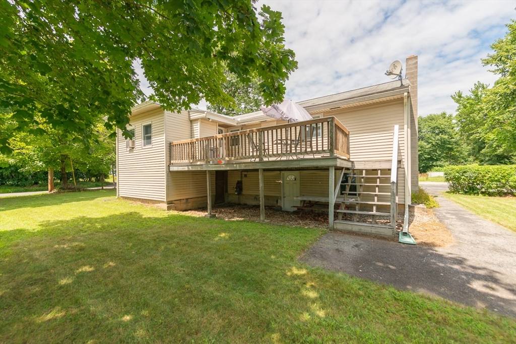 Pepperell, MA 01463,1 Laurel St