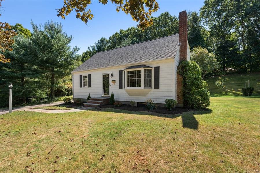 22 Irving Drive, Walpole, MA 02081