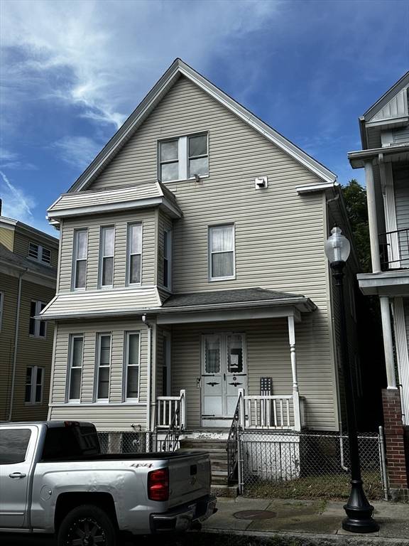 51 Emerson St, New Bedford, MA 02740