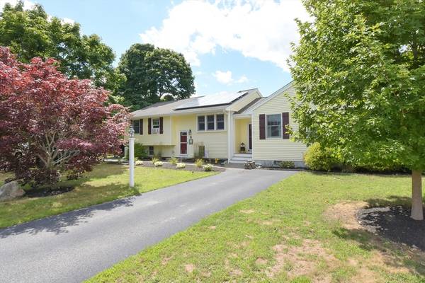 7 Pierce Road, Marshfield, MA 02050