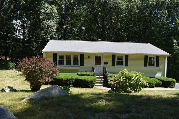 165 Prescott Rd, Northbridge, MA 01588