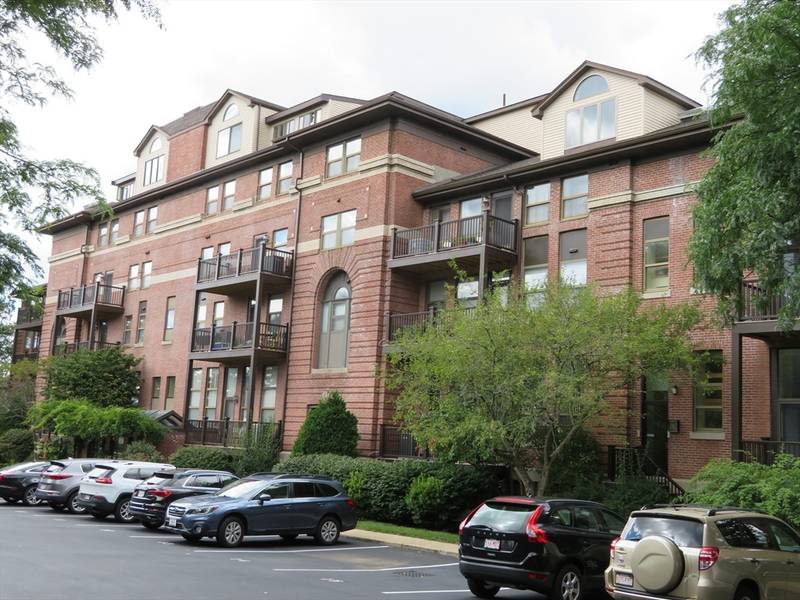 155 Kendrick Ave #209, Quincy, MA 02169