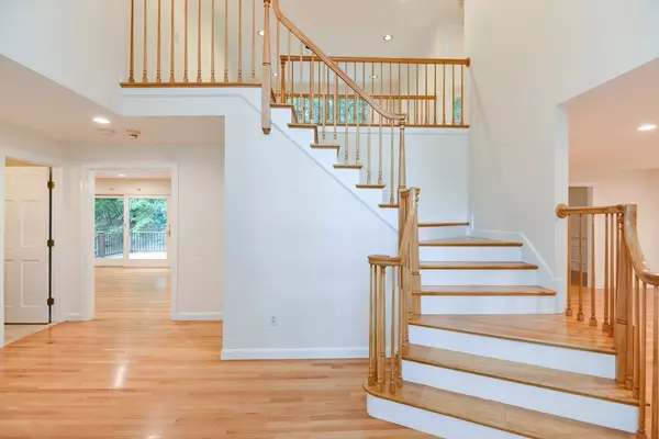 Marlborough, MA 01752,191 Littlefield Ln