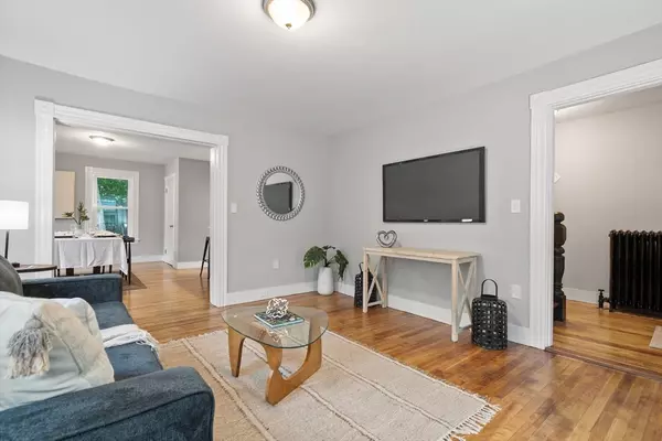 Maynard, MA 01754,38 Brooks Street