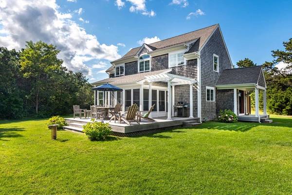 159 Charles Neck Way, West Tisbury, MA 02568