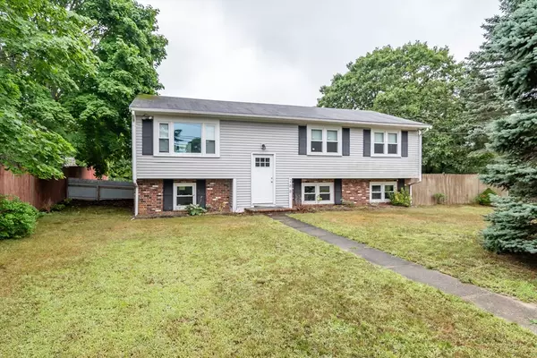 288 Onset Ave, Wareham, MA 02571