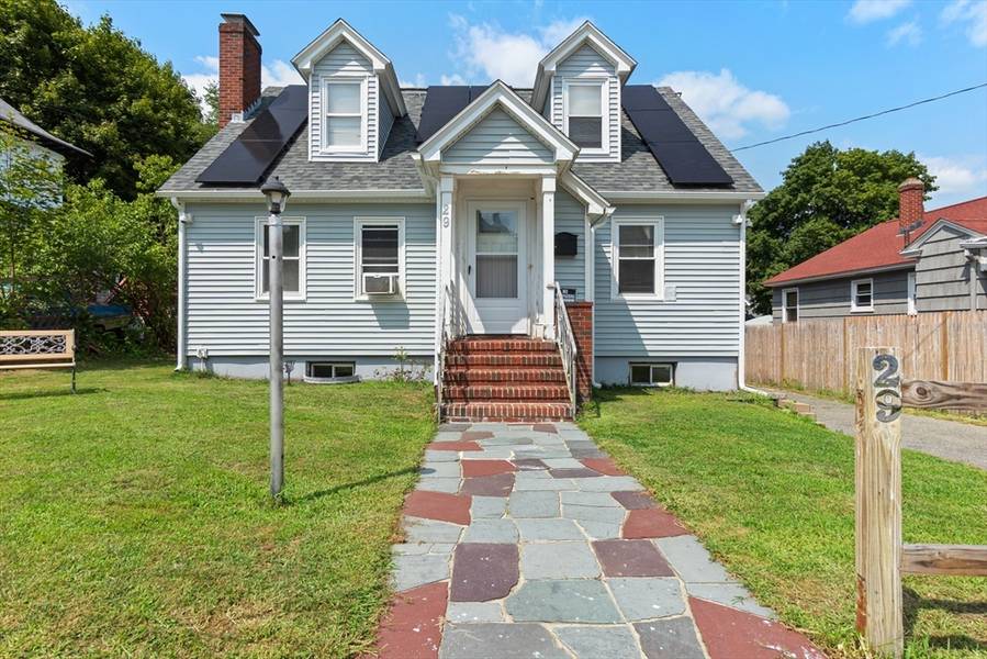 29 Olive Ave, Lawrence, MA 01841