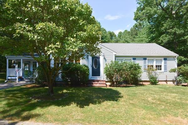 644 Towne St, North Attleboro, MA 02760