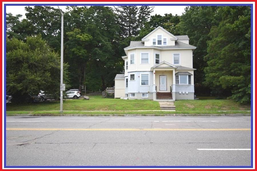 216 Park Avenue, Worcester, MA 01609