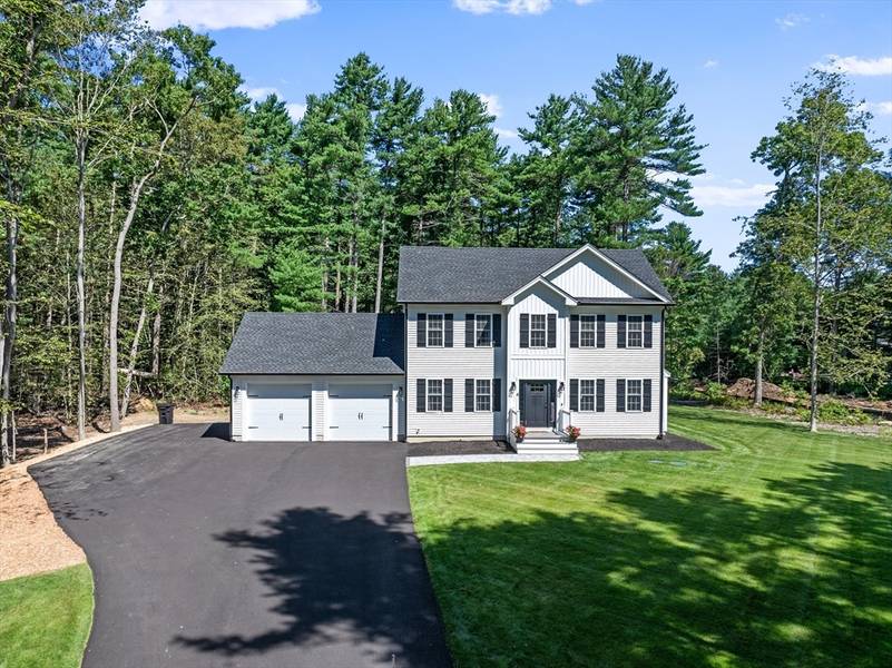 4 Orchard St, Berkley, MA 02779