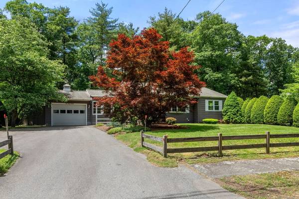 10 Davis, Hudson, MA 01749