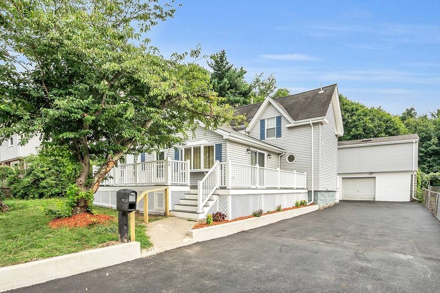 15 Spring St, Stoneham, MA 02180