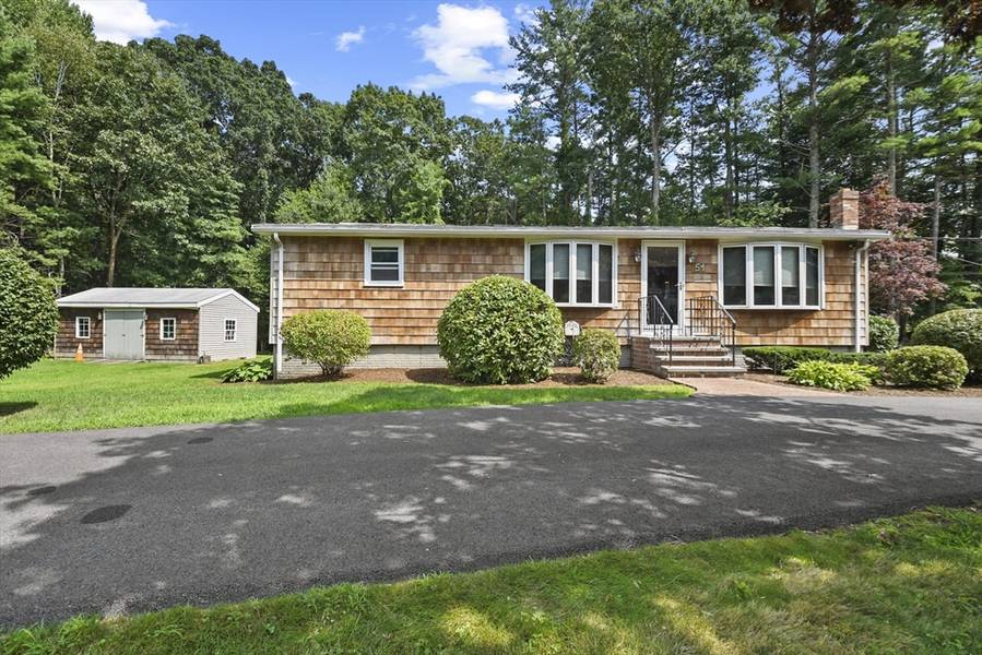 51 Black Brook Rd, Easton, MA 02375