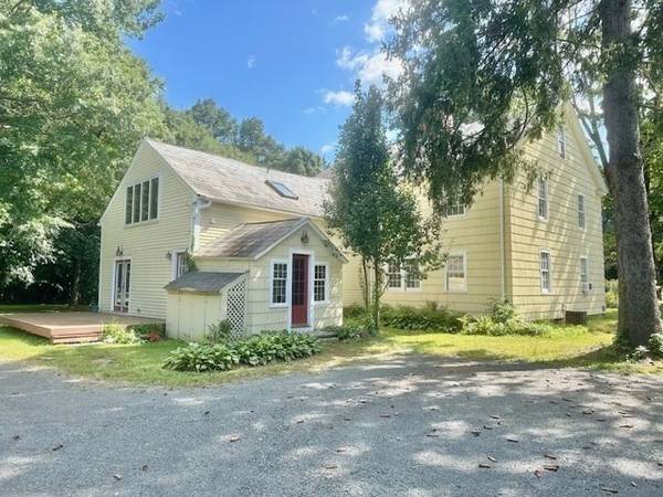 Hadley, MA 01035,122 Bay Rd