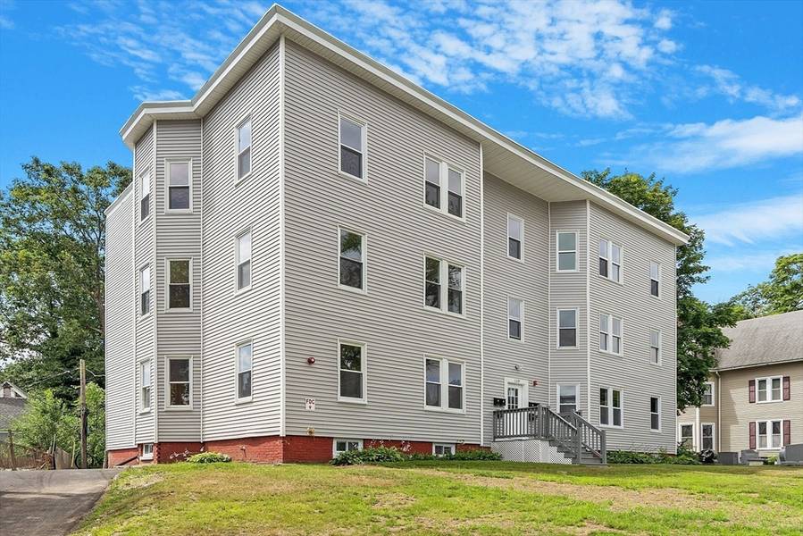 1319 Main Street #2, Worcester, MA 01603