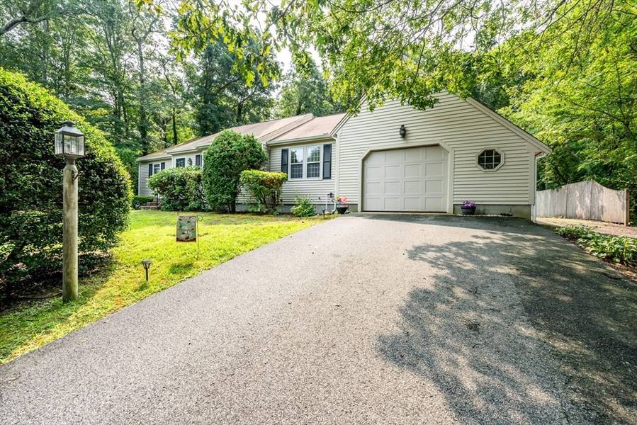 15 Prince Way, Dennis, MA 02660